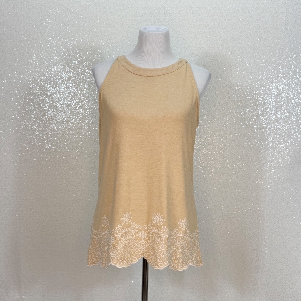 Adrianna Papell Tan Sleeveless Tunic Top Embroidered Scallop Hem Keyhole Back M